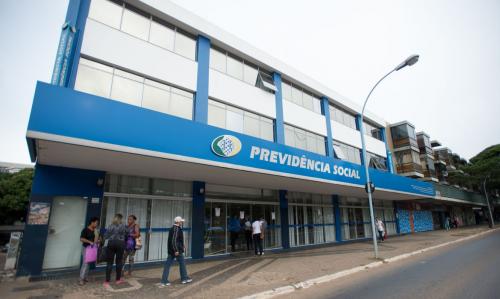 INSS prorroga antecipação do BPC e auxílio-doença até 31 de outubro INSS prorroga antecipação do BPC e auxílio-doença até 31 de outubro