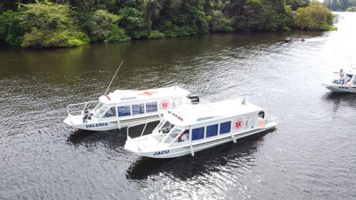 Regiões da Valéria e Rio Jacu, em Parintins, recebem ambulanchas Regiões da Valéria e Rio Jacu, em Parintins, recebem ambulanchas