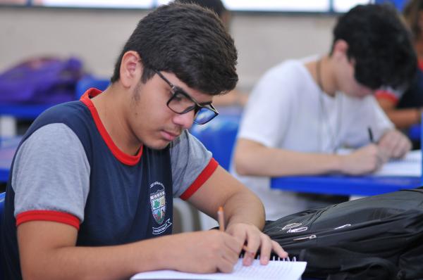 Seduc reinicia atendimento para matrícula de novos alunos, a partir desta segunda (6) Seduc reinicia atendimento para matrícula de novos alunos, a partir desta segunda (6)