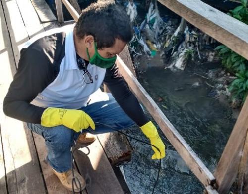 UEA retoma o monitoramento da qualidade da água nas microbacias de Manaus UEA retoma o monitoramento da qualidade da água nas microbacias de Manaus