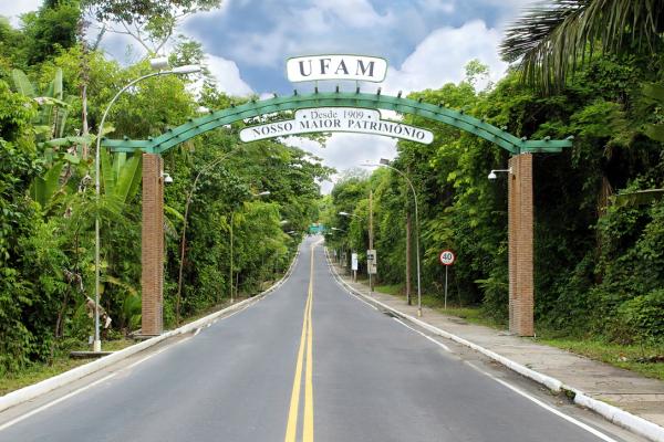 Ufam cria comissão e já planeja volta as aulas Ufam cria comissão e já planeja volta as aulas