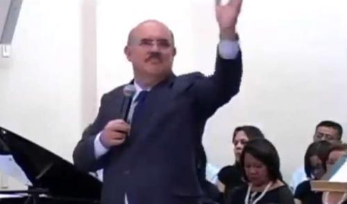 Novo ministro da Educação defende castigos físicos em crianças Novo ministro da Educação defende castigos físicos em crianças