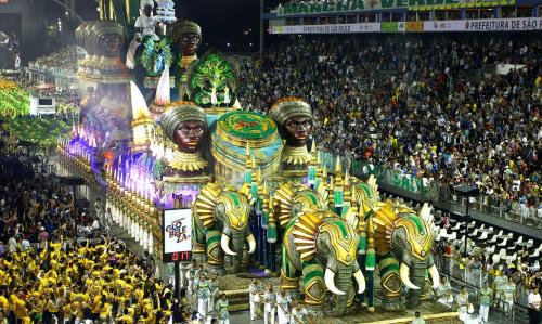 Prefeitura de São Paulo anuncia adiamento do carnaval 2021 Prefeitura de São Paulo anuncia adiamento do carnaval 2021