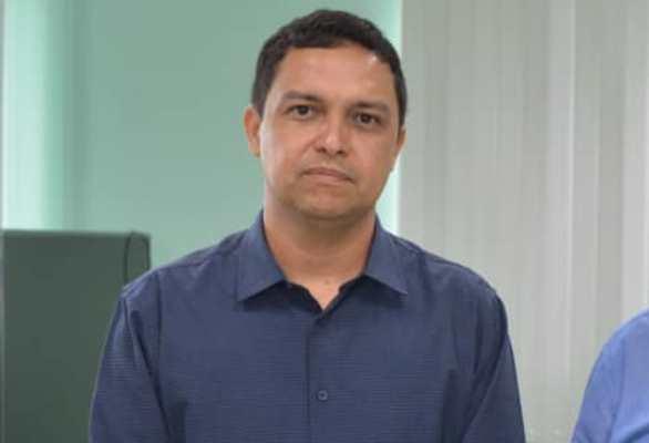 Justiça atende MPAM e manda prefeito de Nova Olinda pagar reajuste salarial aos professores Justiça atende MPAM e manda prefeito de Nova Olinda pagar reajuste salarial aos professores