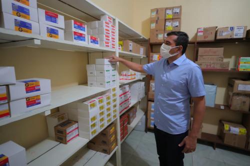 Wilson inaugura Central de Medicamentos em Carauari, onde acontece multirão de cirurgias Wilson inaugura Central de Medicamentos em Carauari, onde acontece multirão de cirurgias