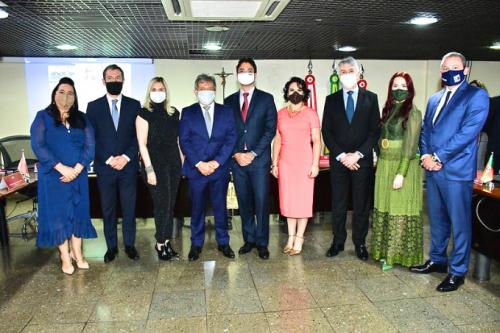 MPs da Amazônia Legal assinam acordo para atuação contra crime organizado ambiental MPs da Amazônia Legal assinam acordo para atuação contra crime organizado ambiental