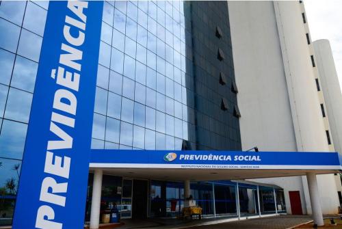 INSS adia para setembro retomada do atendimento presencial INSS adia para setembro retomada do atendimento presencial