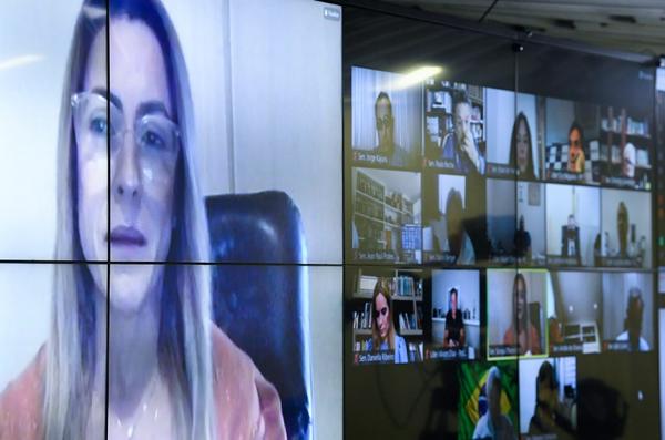 Senado aprova MP que amplia dispensa de licitação durante a pandemia Senado aprova MP que amplia dispensa de licitação durante a pandemia