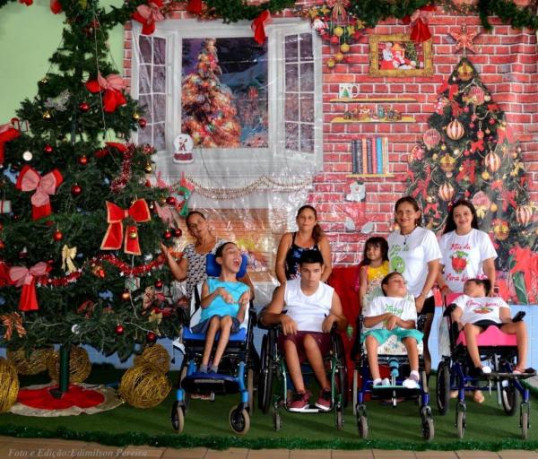 Centros Estaduais de Convivência destacam luta da pessoa com deficiência em lives Centros Estaduais de Convivência destacam luta da pessoa com deficiência em lives
