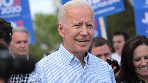 Eleito, Biden adota discurso conciliador: 'está na hora de colocar a raiva de lado e nos unir como país' Eleito, Biden adota discurso conciliador: 'está na hora de colocar a raiva de lado e nos unir como país'