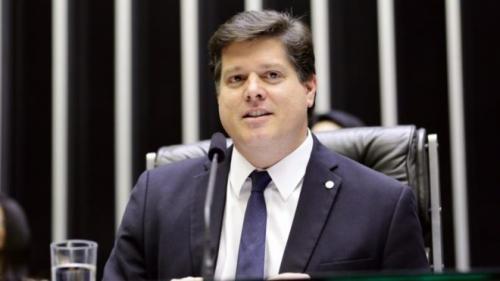 Baleia Rossi será o candidato do bloco de Maia à presidência da Câmara dos Deputados Baleia Rossi será o candidato do bloco de Maia à presidência da Câmara dos Deputados