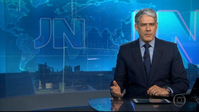 | Bolsonaro ataca Bonner: 'você é o maior canalha que existe' | Bolsonaro ataca Bonner: 'você é o maior canalha que existe'