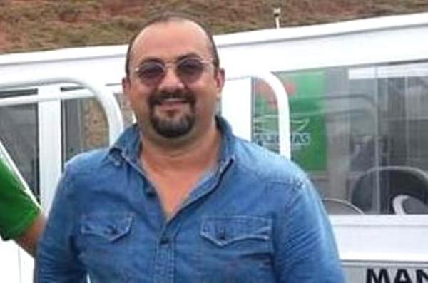 Intubado em Parintins, ex-prefeito de Boa Vista não consegue leito em Manaus Intubado em Parintins, ex-prefeito de Boa Vista não consegue leito em Manaus