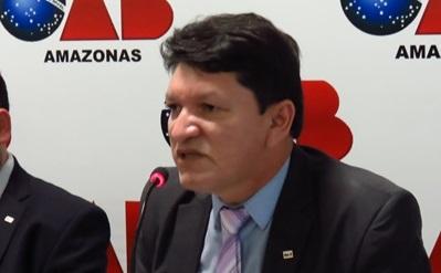Membro do Comitê de Combate a Corrupção diz que governador do Pará tem 'atitude boçal' ao fechar divisa PA/AM Membro do Comitê de Combate a Corrupção diz que governador do Pará tem 'atitude boçal' ao fechar divisa PA/AM