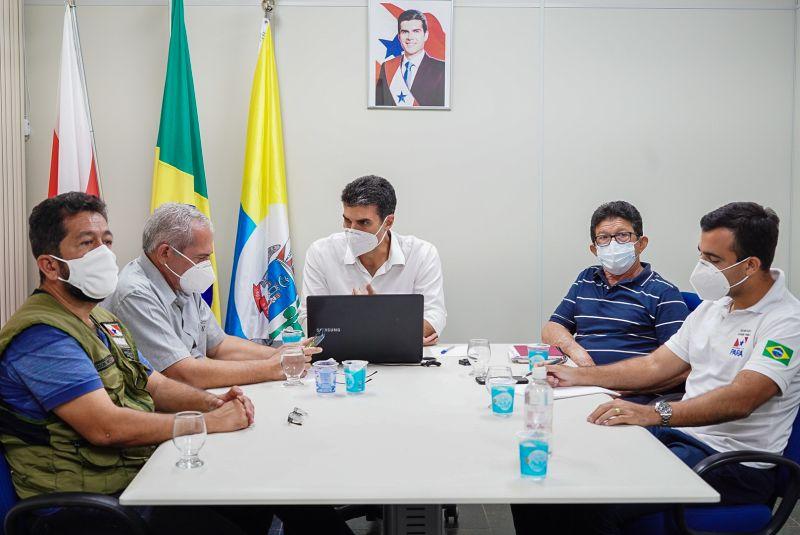 Em Santarém, governador reúne com prefeitos e diz que segunda onda chegou ao extremo Oeste do Pará Em Santarém, governador reúne com prefeitos e diz que segunda onda chegou ao extremo Oeste do Pará