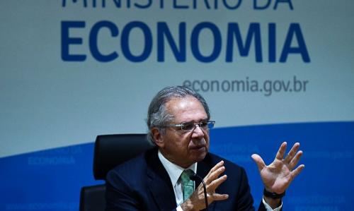 Novo auxílio emergencial só viria com calamidade pública, diz Guedes Novo auxílio emergencial só viria com calamidade pública, diz Guedes