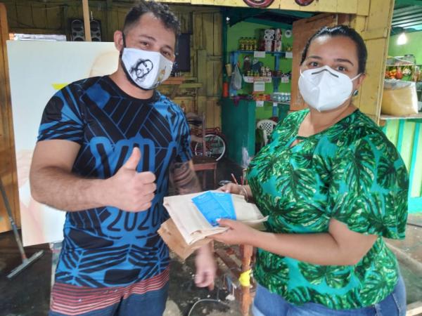 Em Parintins, concurso cultural ajuda artistas afetados com a pandemia Em Parintins, concurso cultural ajuda artistas afetados com a pandemia