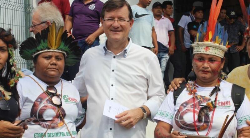 Em Projeto de Lei, Zé Ricardo quer garantir vacinação contra covid aos indígenas que vivem em áreas urbanas Em Projeto de Lei, Zé Ricardo quer garantir vacinação contra covid aos indígenas que vivem em áreas urbanas