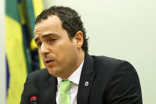 Justiça obriga presidente do Ibama a responder questionamentos do MPF Justiça obriga presidente do Ibama a responder questionamentos do MPF