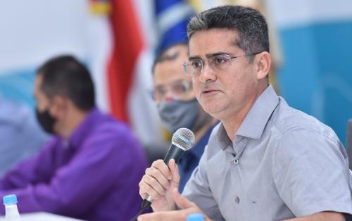 David Almeida é contra medidas do Governo do AM de afrouxar restrições em Manaus David Almeida é contra medidas do Governo do AM de afrouxar restrições em Manaus