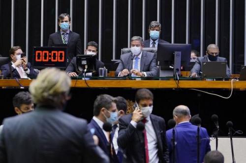 Câmara aprova novo marco legal do gás, que segue para sanção presidencial Câmara aprova novo marco legal do gás, que segue para sanção presidencial