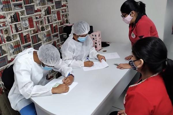 FVS-AM monitora escolas e creches de Manaus com testes de Covid FVS-AM monitora escolas e creches de Manaus com testes de Covid