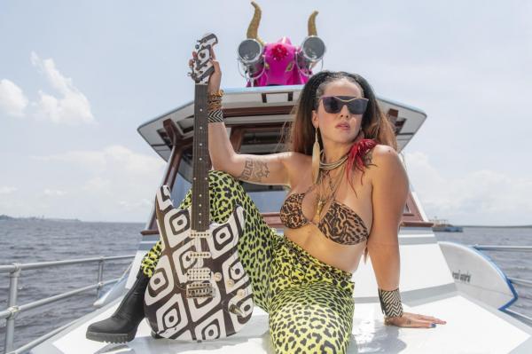 Live Eletroboi de Márcia Novo será neste domingo (23), direto de Parintins Live Eletroboi de Márcia Novo será neste domingo (23), direto de Parintins