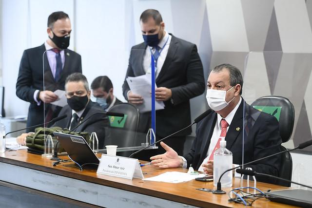 02 do Ministério da Saúde não explica por que aviões não levaram oxigênio a Manaus 02 do Ministério da Saúde não explica por que aviões não levaram oxigênio a Manaus