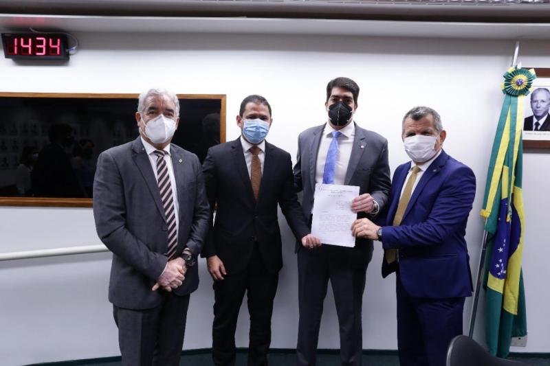 Projeto de Lei que regulamenta mercado de carbono é aprovado na Comissão de Indústria da Câmara Projeto de Lei que regulamenta mercado de carbono é aprovado na Comissão de Indústria da Câmara