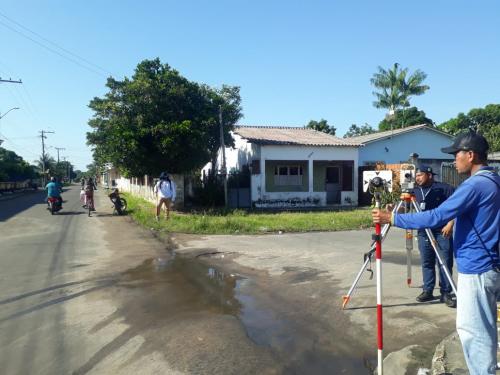 Prefeitura de Parintins elabora projeto de elevação das ruas em áreas alagadiças Prefeitura de Parintins elabora projeto de elevação das ruas em áreas alagadiças