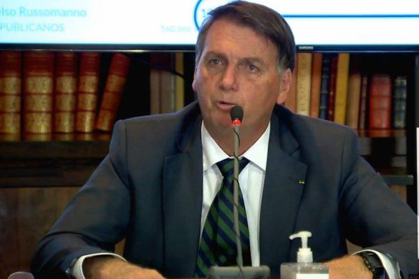 Partidos pedem ao TSE que exija de Bolsonaro provas de fraudes em eleições Partidos pedem ao TSE que exija de Bolsonaro provas de fraudes em eleições