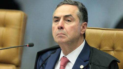 Todos os 15 ex-presidentes do TSE e o Barroso divulga nota em defesa da urna eletrônica Todos os 15 ex-presidentes do TSE e o Barroso divulga nota em defesa da urna eletrônica