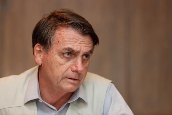 Bolsonaro reduz em 85% compra de vacina contra a covid, em 2022 Bolsonaro reduz em 85% compra de vacina contra a covid, em 2022