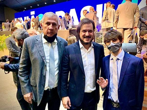 Amazonino será candidato ao governo pelo União Brasil Amazonino será candidato ao governo pelo União Brasil