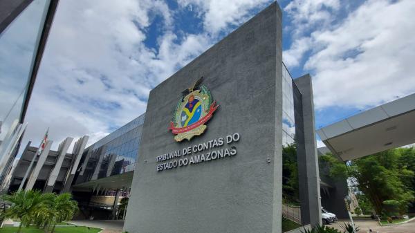 TCE-AM nomeia 20 servidores aprovados em concurso público TCE-AM nomeia 20 servidores aprovados em concurso público