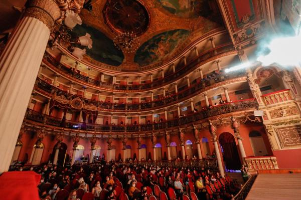 Em Manaus, feriado tem programação cultural diversa e opções gratuitas Em Manaus, feriado tem programação cultural diversa e opções gratuitas