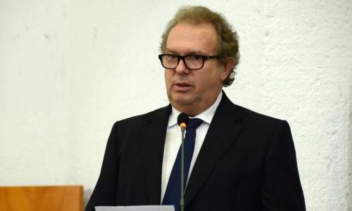 STJ afasta governador do Tocantins por seis meses STJ afasta governador do Tocantins por seis meses