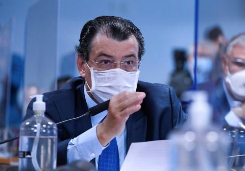 Braga pede que governador do AM seja indiciado pela CPI Braga pede que governador do AM seja indiciado pela CPI