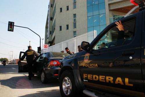 PF deflagra operação contra Precisa Medicamentos PF deflagra operação contra Precisa Medicamentos