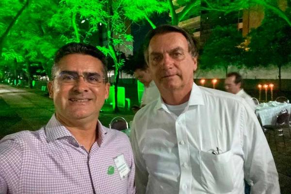 Prefeito de Manaus cumpre agenda em Brasília com Bolsonaro Prefeito de Manaus cumpre agenda em Brasília com Bolsonaro