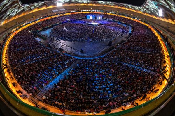 Whindersson apresenta show histórico para 30 mil pessoas na Arena da Amazônia Whindersson apresenta show histórico para 30 mil pessoas na Arena da Amazônia
