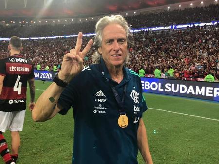 Jorge Jesus diz 'sim' ao Flamengo, afirma colunista do Uol Jorge Jesus diz 'sim' ao Flamengo, afirma colunista do Uol