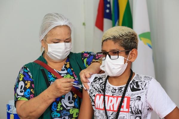 Manaus começa a vacinar hoje (26) crianças de 10 anos sem comorbidades Manaus começa a vacinar hoje (26) crianças de 10 anos sem comorbidades
