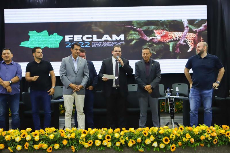 'Vereadores saem daqui com mandatos mais fortalecidos', diz Roberto Cidade sobre Feclam 'Vereadores saem daqui com mandatos mais fortalecidos', diz Roberto Cidade sobre Feclam