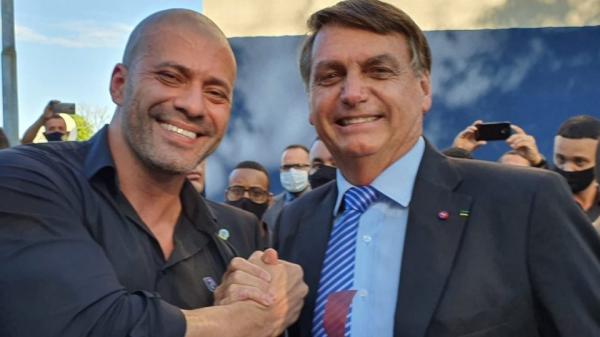 Bolsonaro decreta perdão da pena a Daniel Silveira, condenado pelo STF Bolsonaro decreta perdão da pena a Daniel Silveira, condenado pelo STF