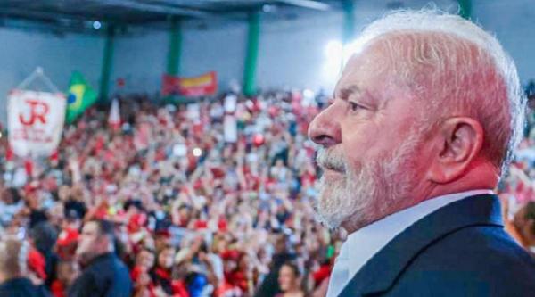 Exame/Ideia: Lula lidera com 7 pontos de vantagem no segundo turno Exame/Ideia: Lula lidera com 7 pontos de vantagem no segundo turno