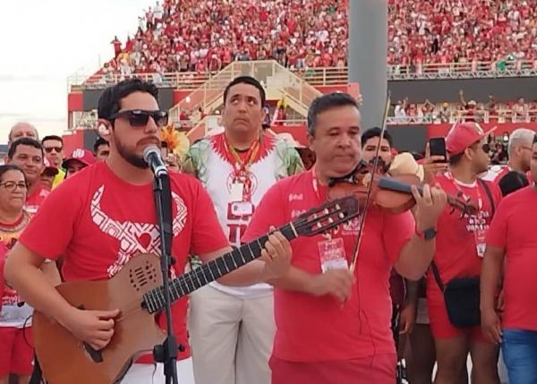 Sebastião Jr anuncia saída do Garantido e se despede hoje (26), na última noite do Festival Sebastião Jr anuncia saída do Garantido e se despede hoje (26), na última noite do Festival