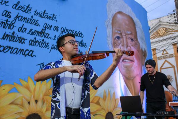 Prêmio 'Thiago de Mello' vai dar até R$ 100 mil a projetos de Cultura em Manaus Prêmio 'Thiago de Mello' vai dar até R$ 100 mil a projetos de Cultura em Manaus