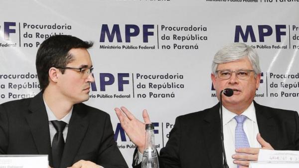 TCU condena Dallagnol e Janot a devolverem R$ 2,8 milhões em diárias e passagens TCU condena Dallagnol e Janot a devolverem R$ 2,8 milhões em diárias e passagens
