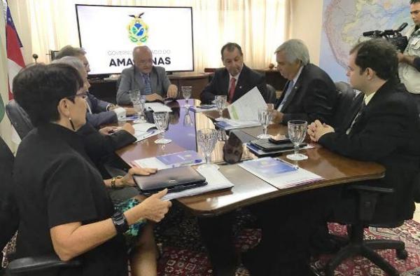 No Ministério de Minas e Energia,Omar cobra fim dos apagões em Manaus No Ministério de Minas e Energia,Omar cobra fim dos apagões em Manaus